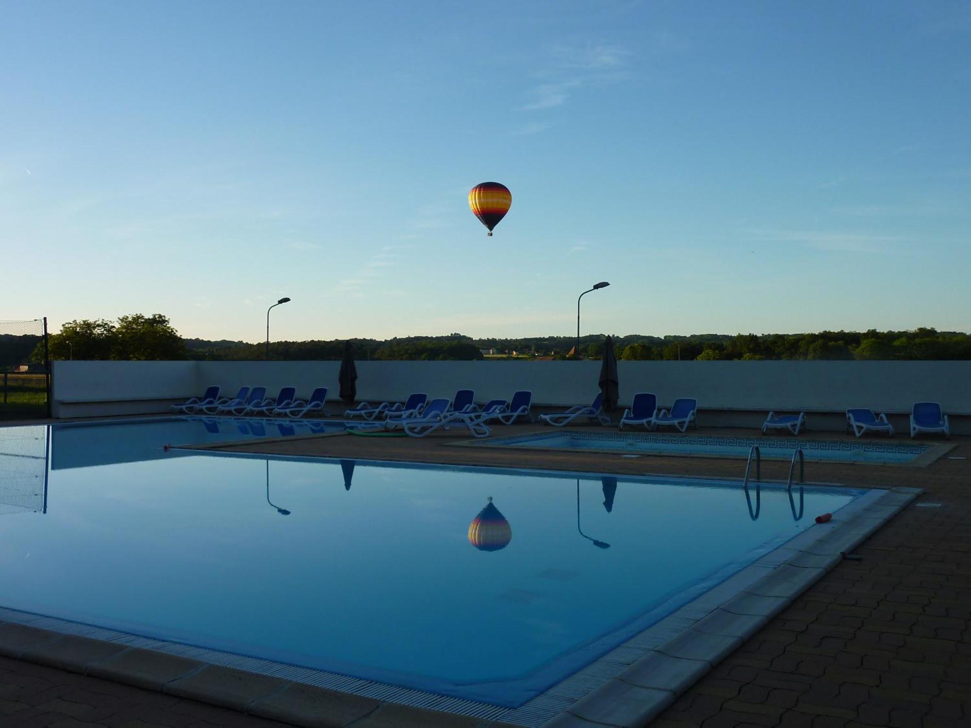 Mobil Home Xxl2 4 Chambres - Camping De Maillac Sainte-Nathalene Экстерьер фото