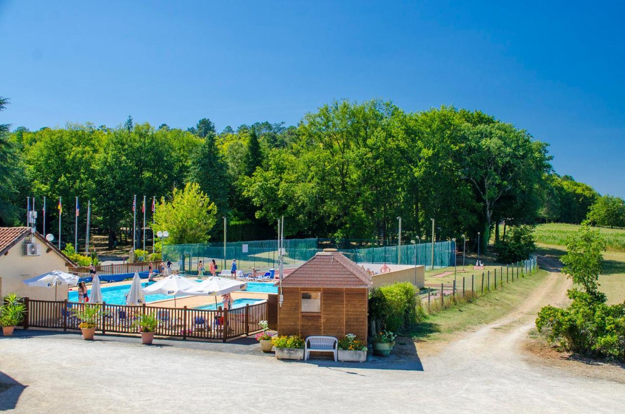Mobil Home Xxl2 4 Chambres - Camping De Maillac Sainte-Nathalene Экстерьер фото